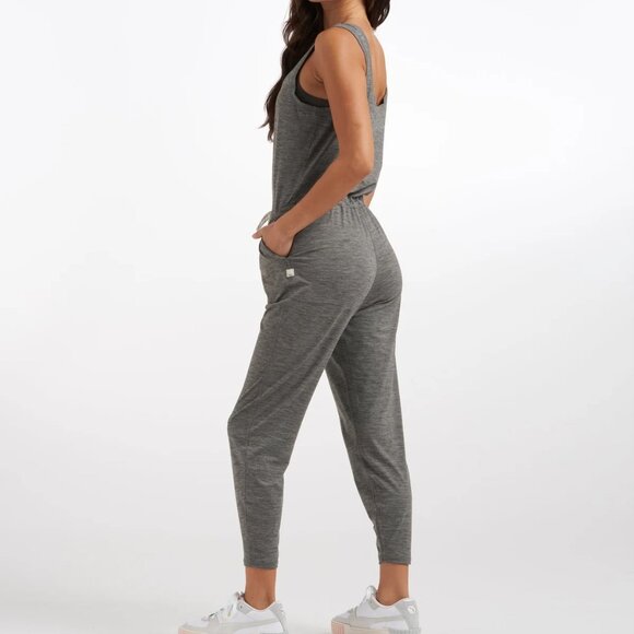 Vuori Lux Harem Jumpsuit - Grey - Size Small - Athlesiure wear- Activewear - Picture 2 of 9
